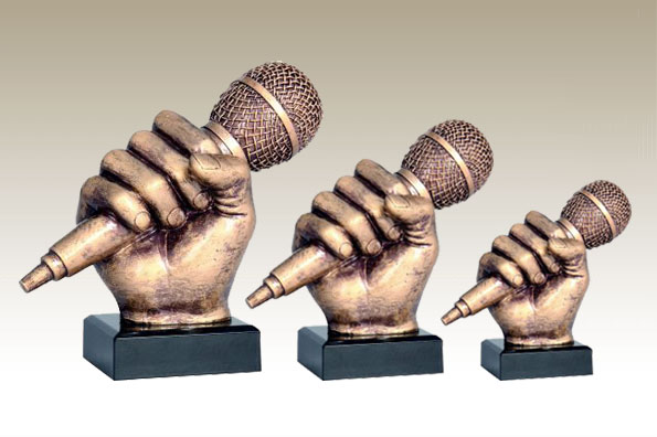Einzelpokal aus der Serie Mikrofon 14 cm 