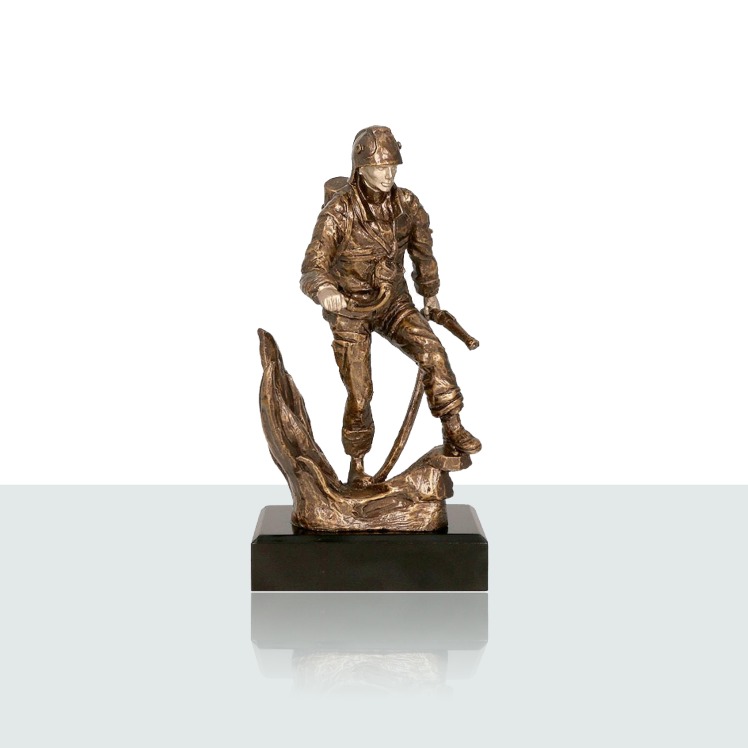 Resinfigur Feuerwehrmann 26,0 cm 
